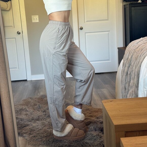 Abercrombie & Fitch Womens XS Parachute Mesh Lined Track Pants Tan Joggers - Picture 2 of 9